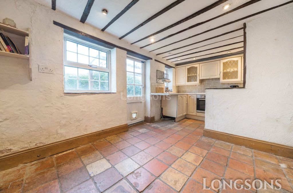 Property photo 2 of 19