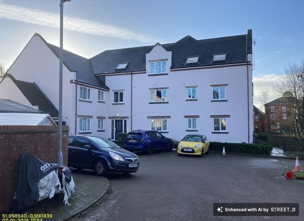 Property photo 1 of 10