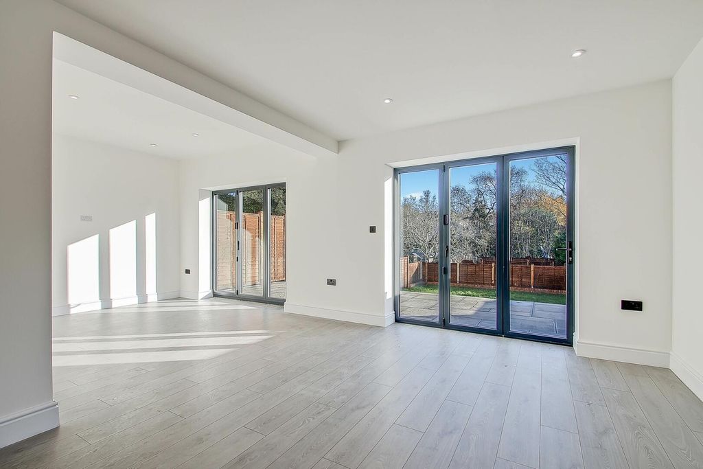 Property photo 3 of 16 G10A0040-G10A0042.Jpg