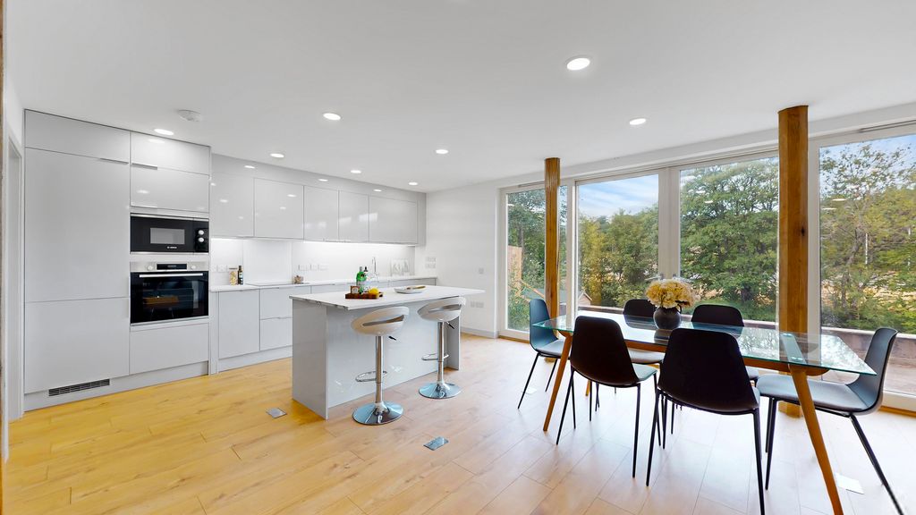 Property photo 2 of 35 56-Print-Thornwood Reach Weensland Road_116