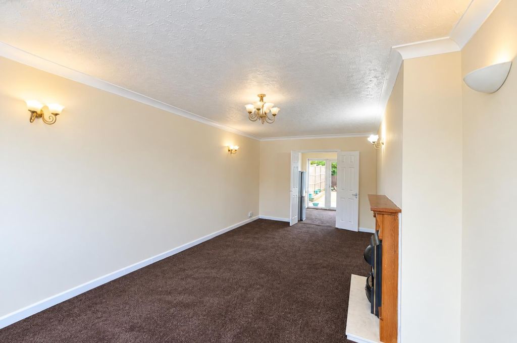 Property photo 3 of 10 51 Heth 4 .Png