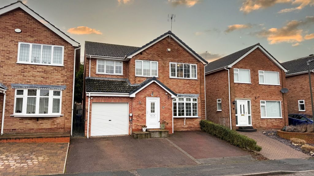 Property photo 1 of 32 4706990