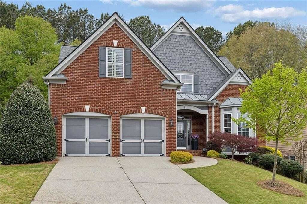 Property photo 1 of 31