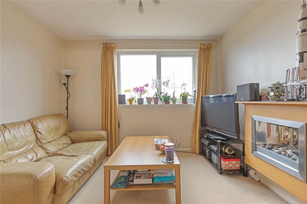Property photo 1 of 9 Picture No. 03