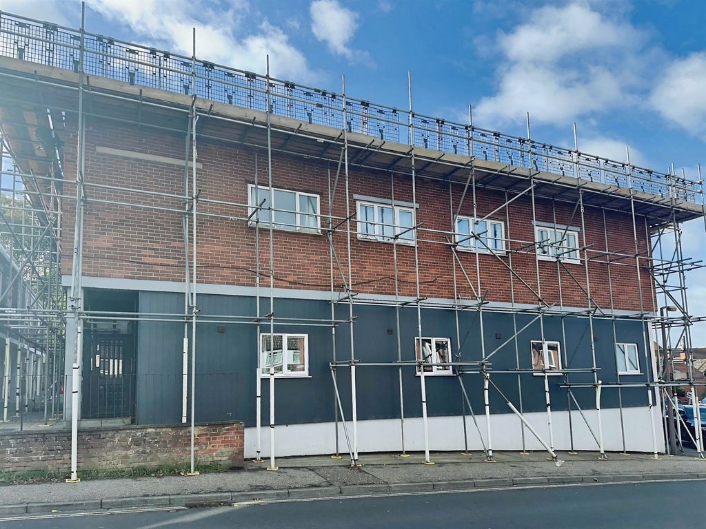 Property photo 2 of 4