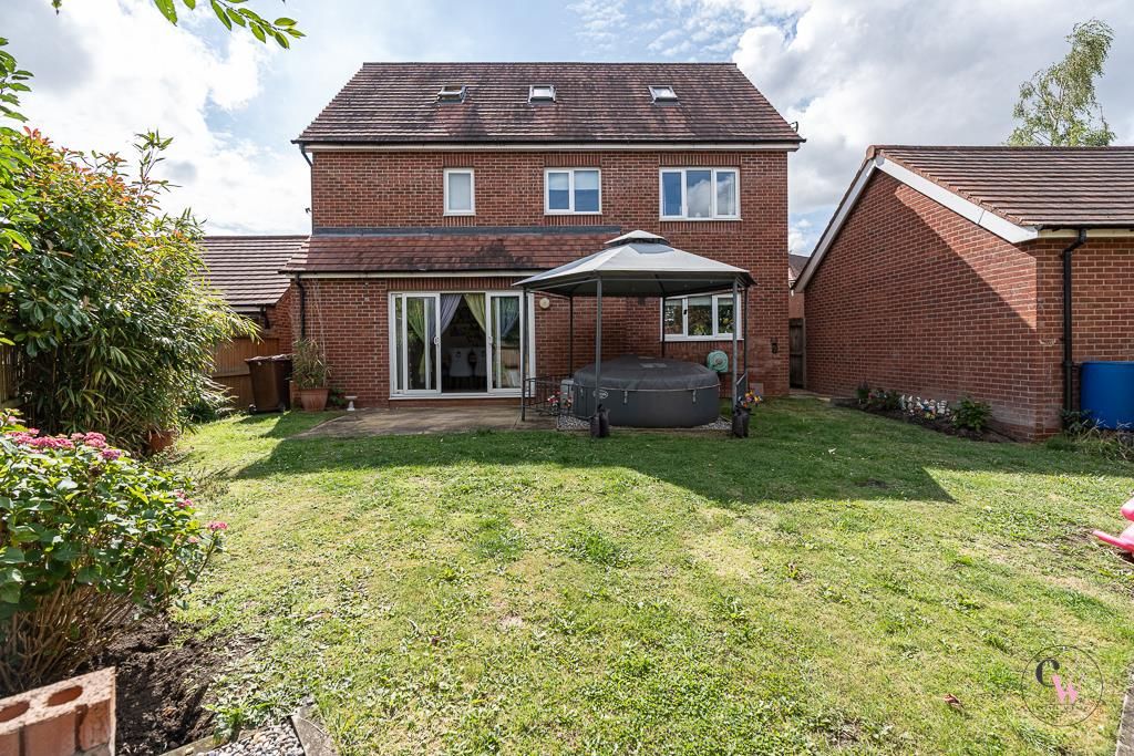 Property photo 3 of 33 Rear