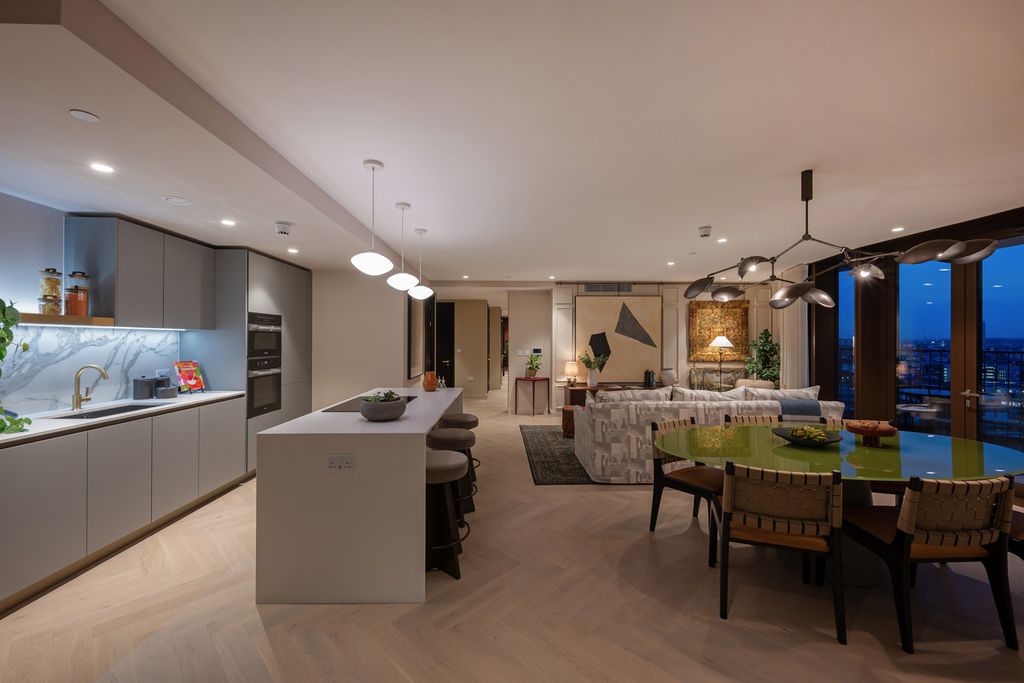 Property photo 1 of 25