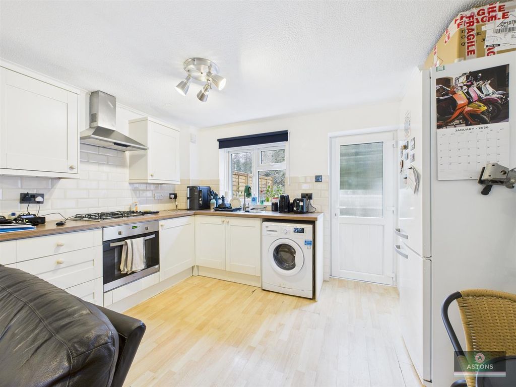 Property photo 3 of 12 Cam04622G0-Pr0156-Still003.Jpg