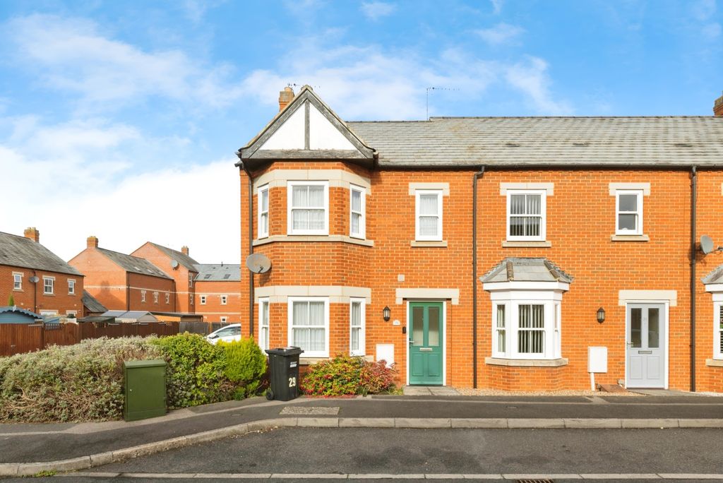 Property photo 1 of 17 Photo