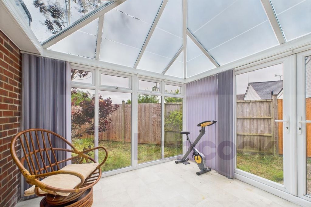 Property photo 2 of 17 Cam01894G0-Pr0182-Still002.Jpg