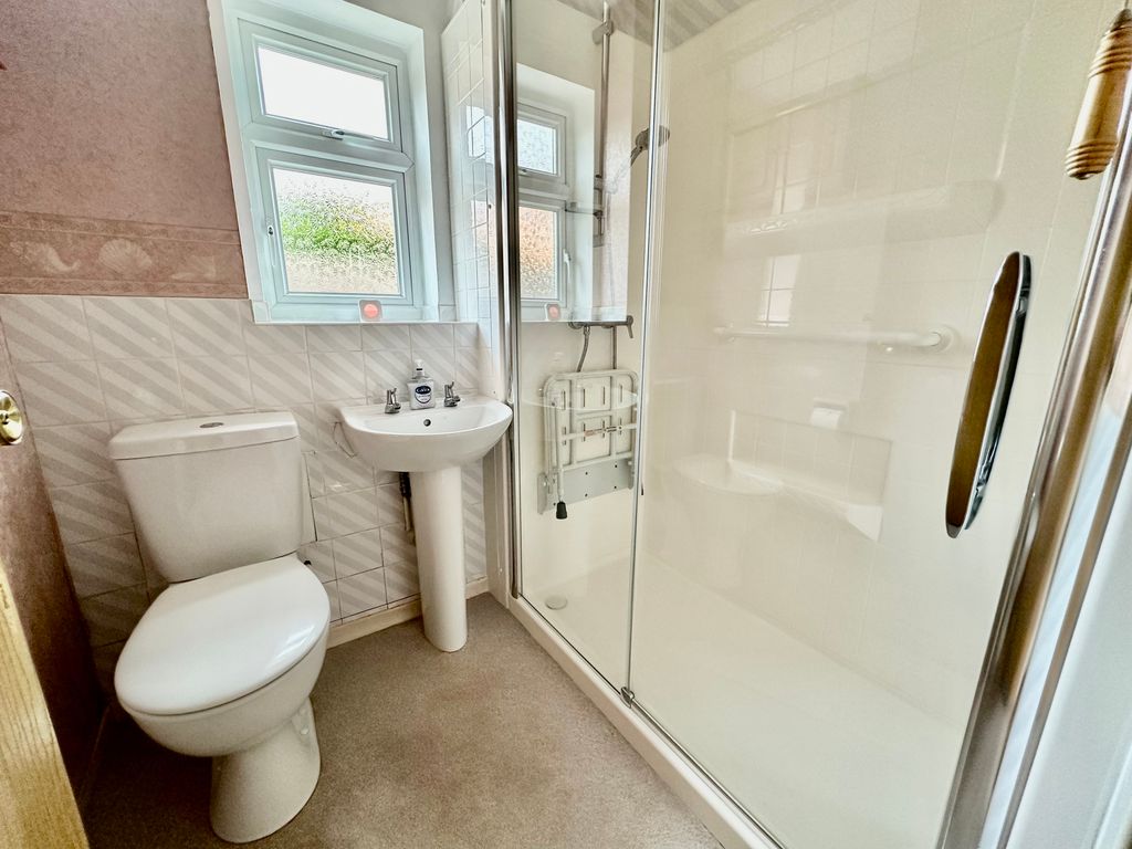 Property photo 3 of 17 Img_9739