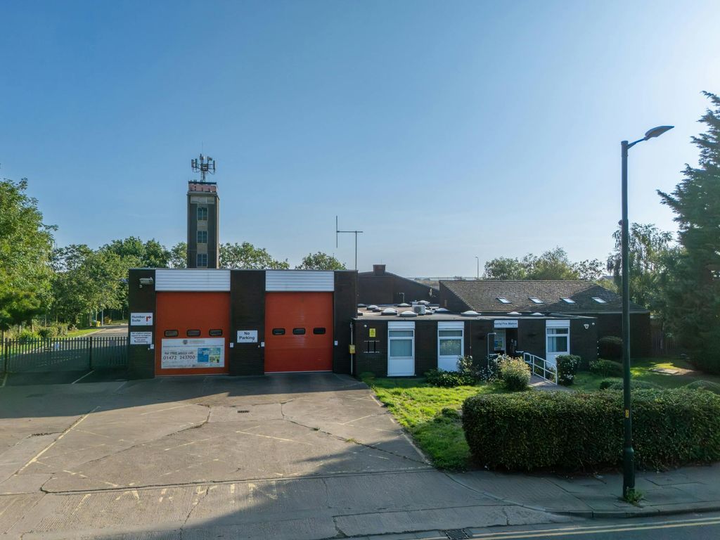 Property photo 3 of 11 Photograph 10.Jpg