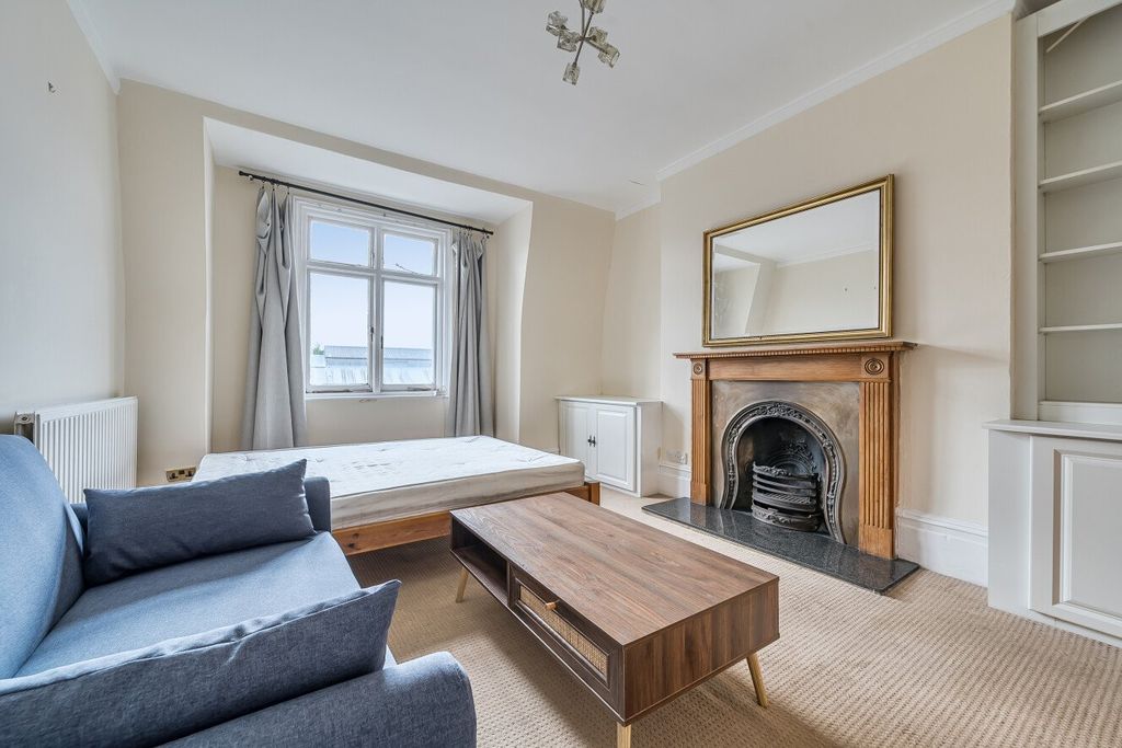 Property photo 2 of 12 Picture No. 08