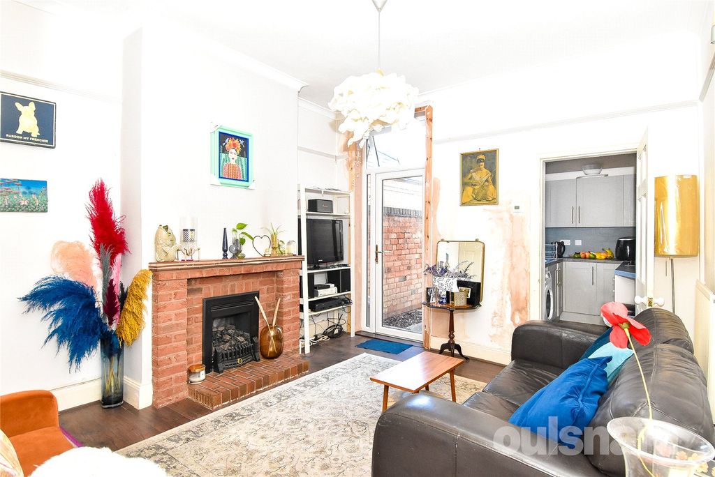 Property photo 3 of 13 Picture No. 06