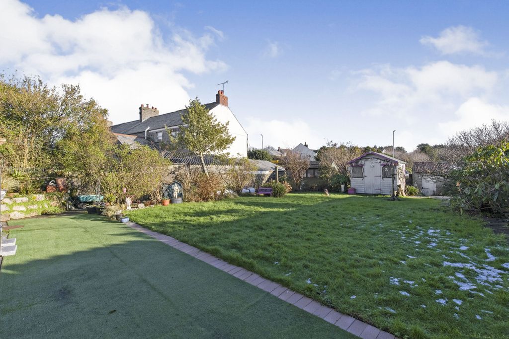 Property photo 3 of 15 Photography