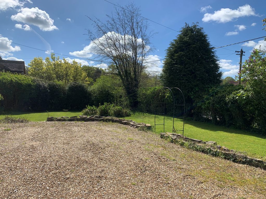 Property photo 2 of 18