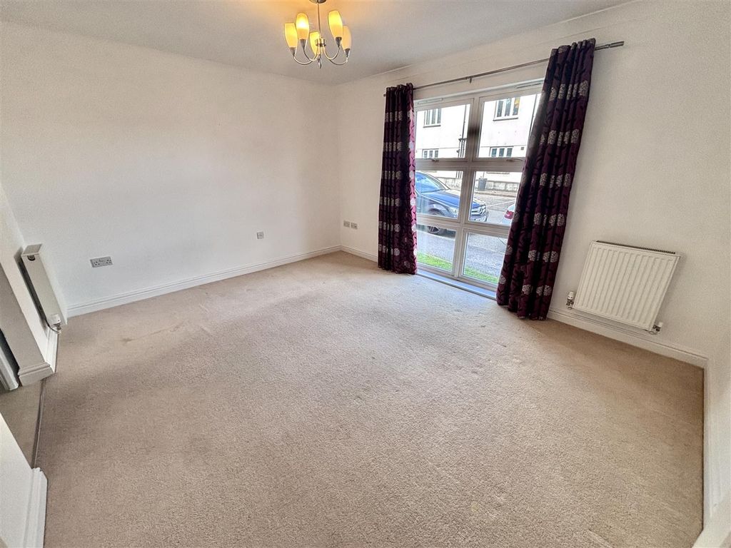 Additional image 6 of 1 bed flat for saleCalver Close, Penryn TR10