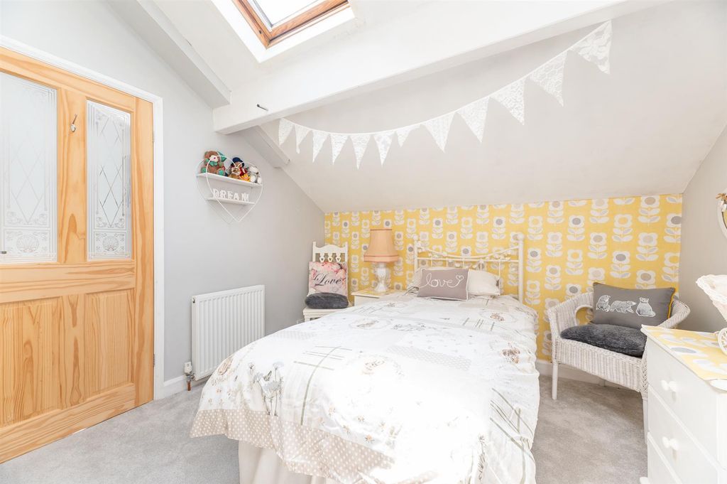 Additional image 22 of 4 bed property for saleManor Street, Otley LS21