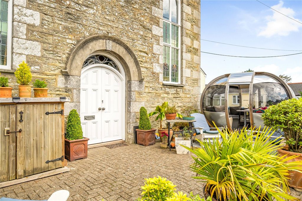 Property photo 2 of 17 Picture No. 22