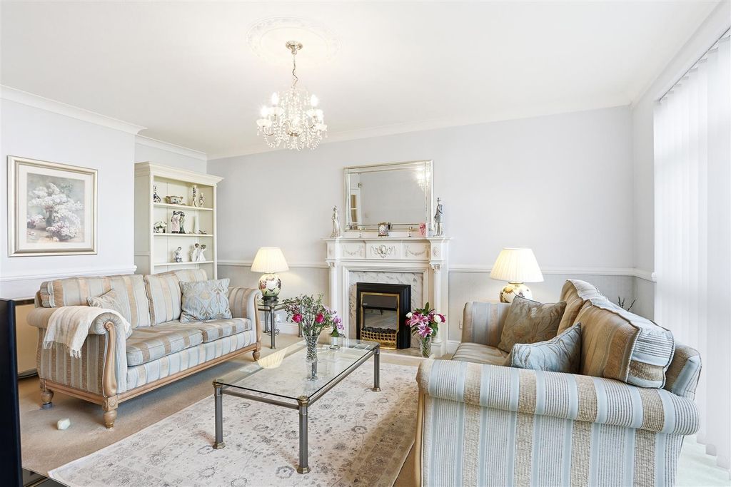 Property photo 2 of 17 1563076955 - 4.Jpg