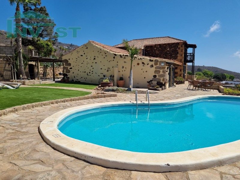 Property photo 3 of 19