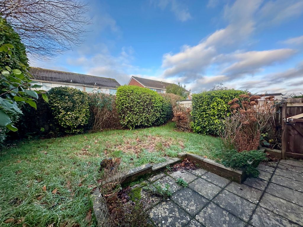 Property photo 3 of 13