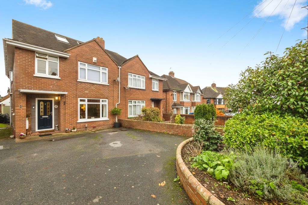 Property photo 1 of 17 Photo