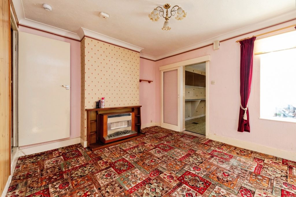 Property photo 3 of 15 Pbox-Img.Jpg