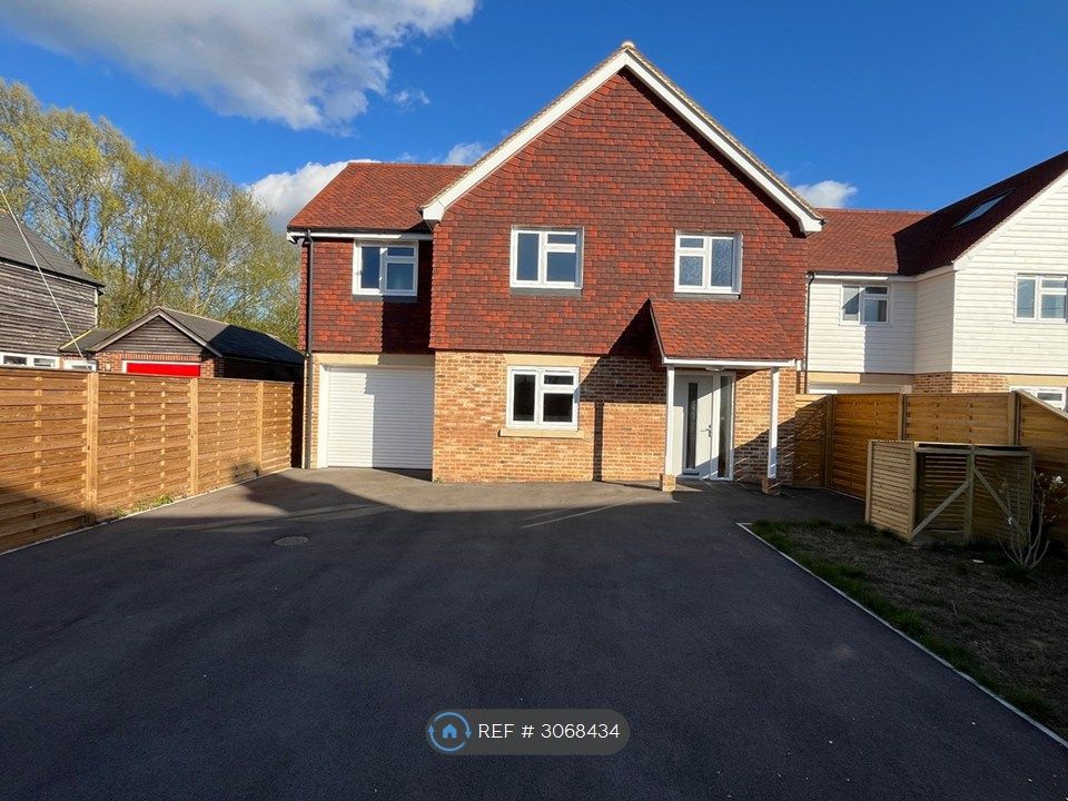 Property photo 1 of 35