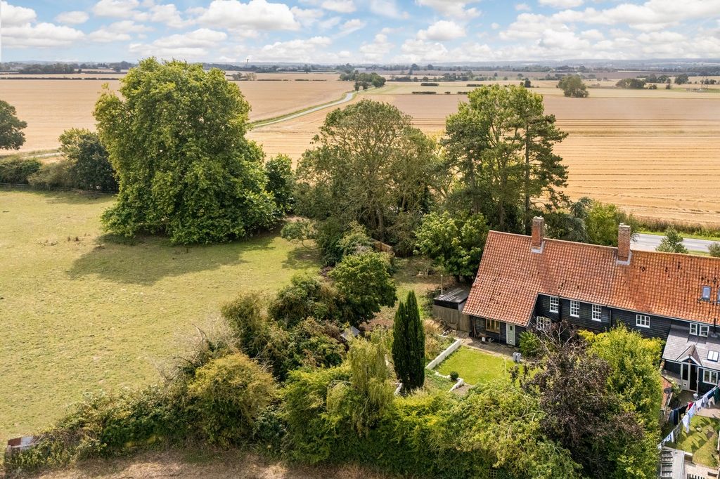 Property photo 3 of 26 Foxglove Barn-56