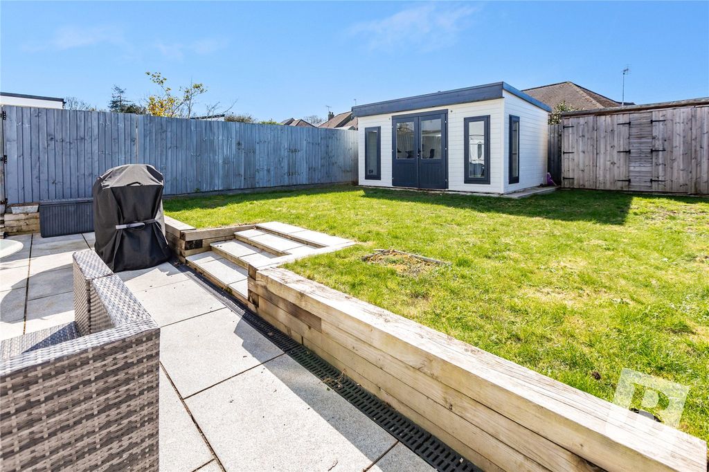 Property photo 2 of 26 Rear Garden