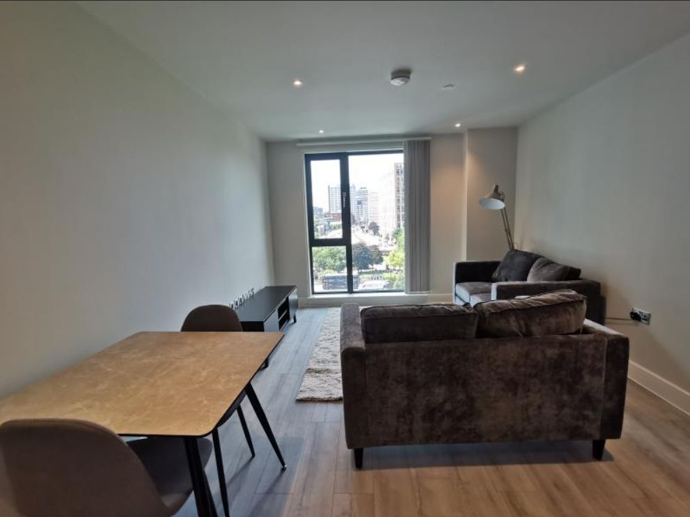 Property photo 3 of 7 Picture No. 05