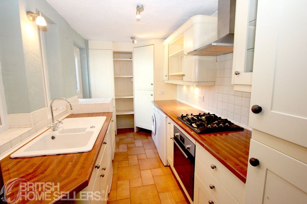 Property photo 2 of 15 Picture No. 13