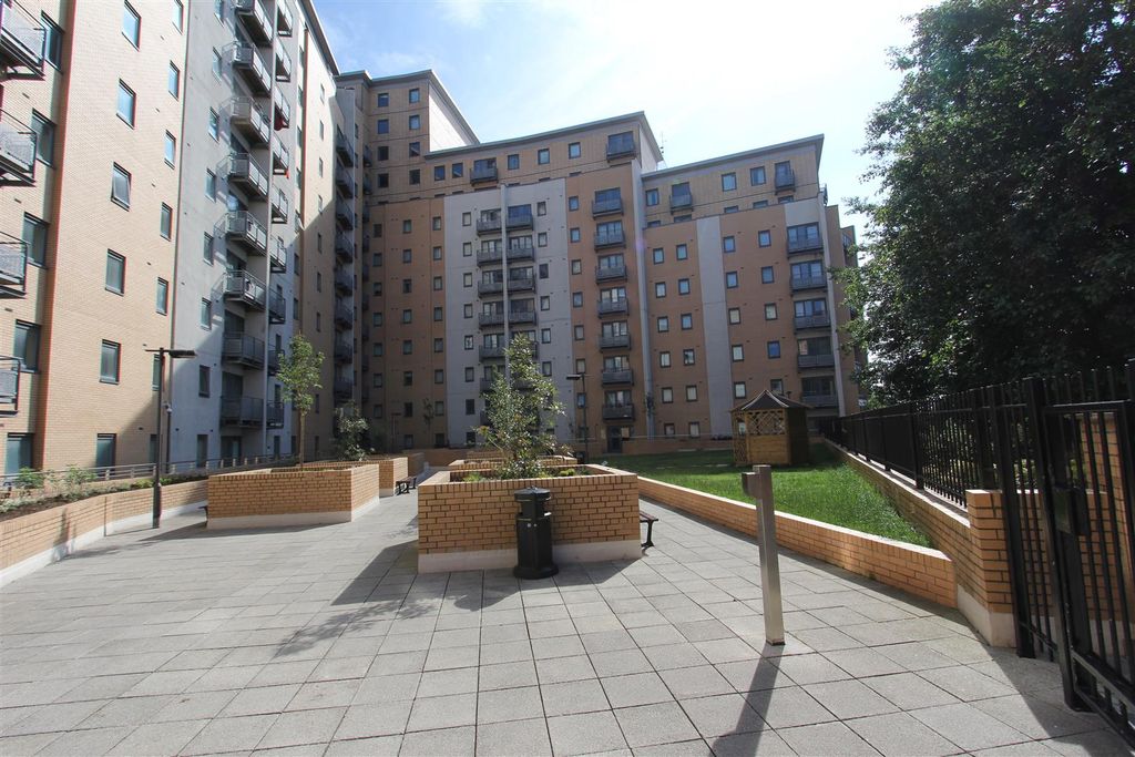 Property photo 2 of 4 Img_9770.Jpg