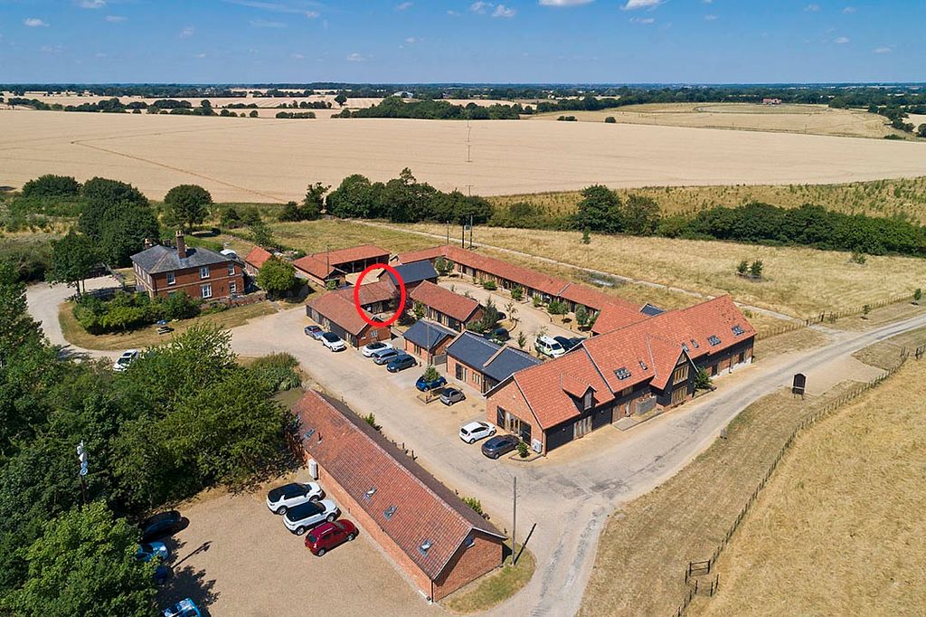 Property photo 3 of 11