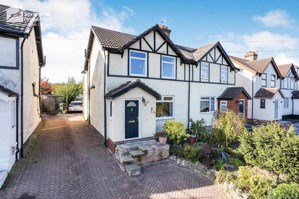 Property photo 1 of 18 Front View