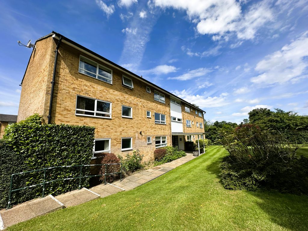 Property photo 1 of 9