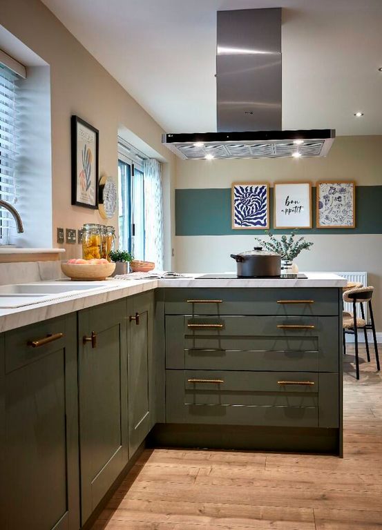 Property photo 2 of 7 Photo 6