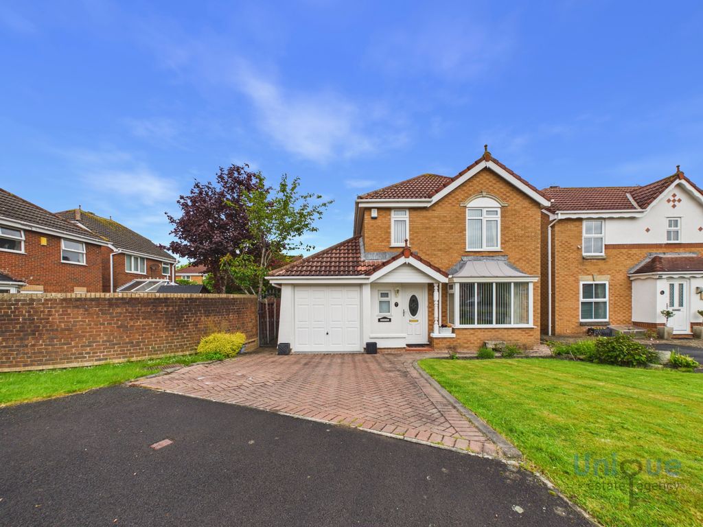 Property photo 1 of 39