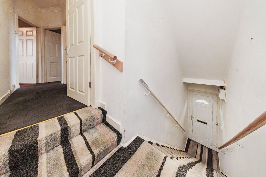 Property photo 2 of 14 Picture 2