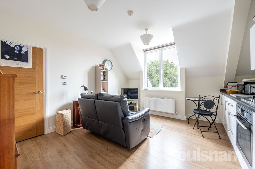Property photo 3 of 11 Picture No. 40