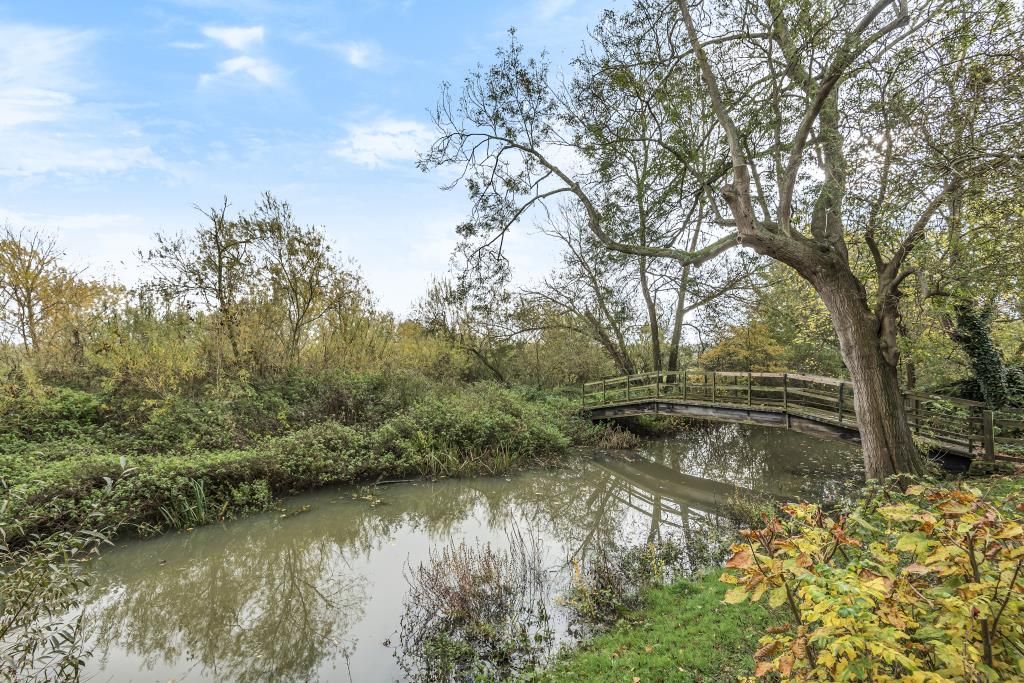Property photo 3 of 11 Communal Garden