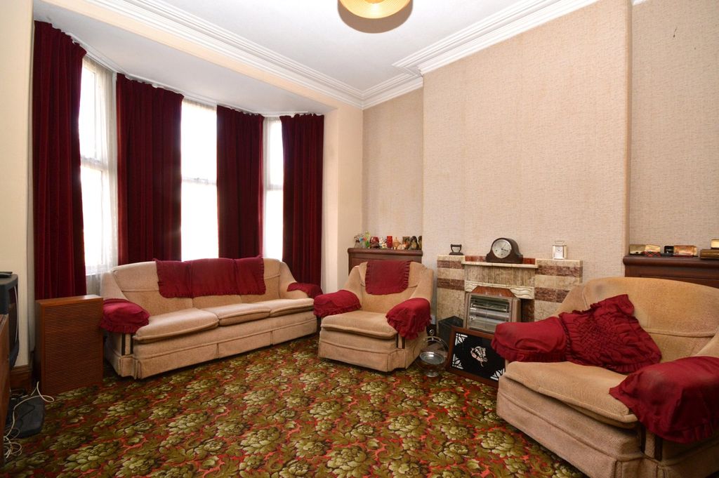 Property photo 2 of 11 Picture No. 02