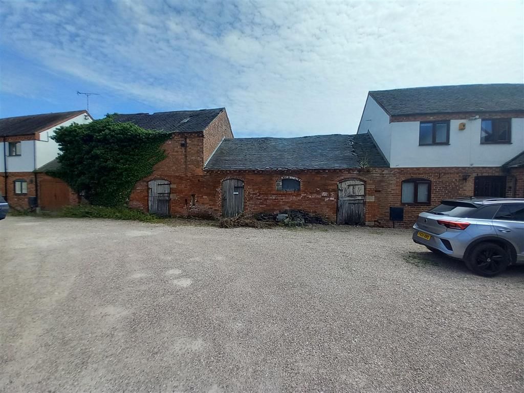 Property photo 2 of 7