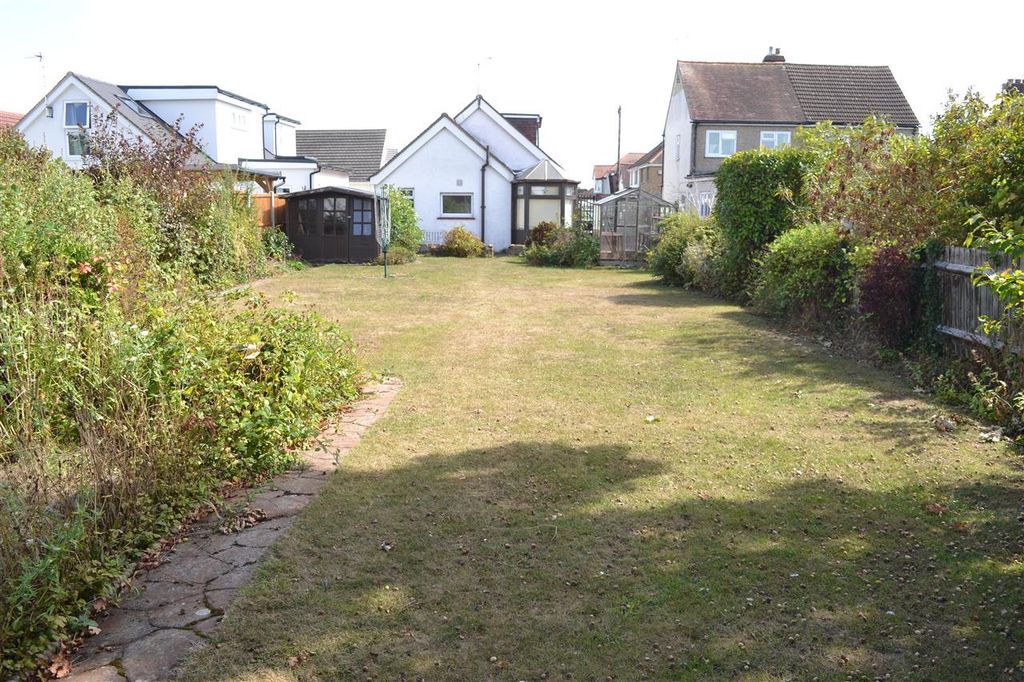 Property photo 3 of 13