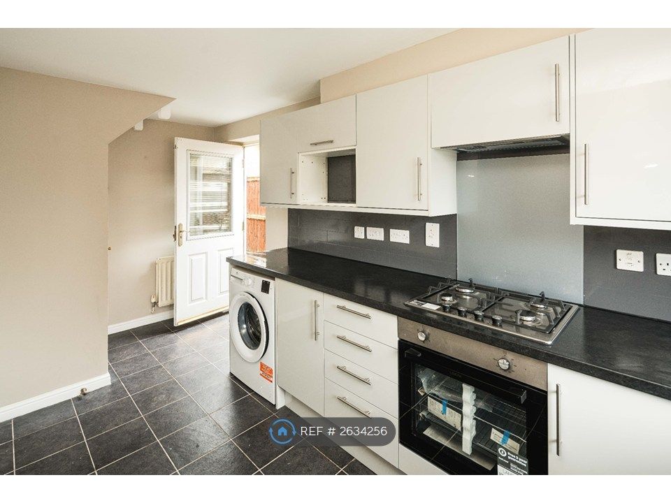 Property photo 3 of 22