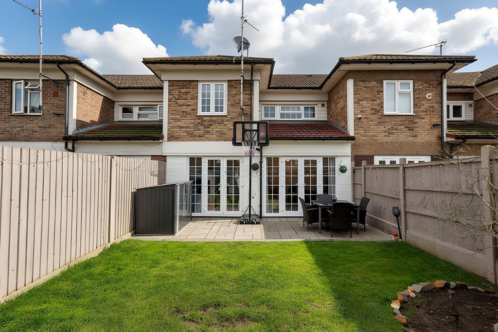 Property photo 2 of 28 Picture No. 07