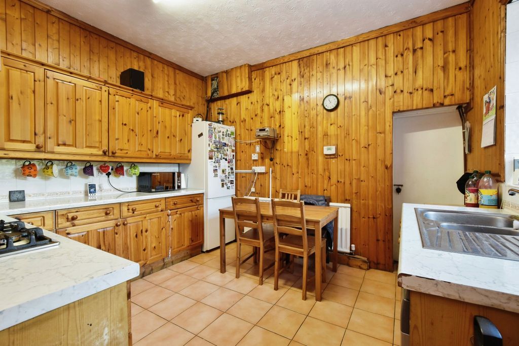 Property photo 2 of 21 Photography