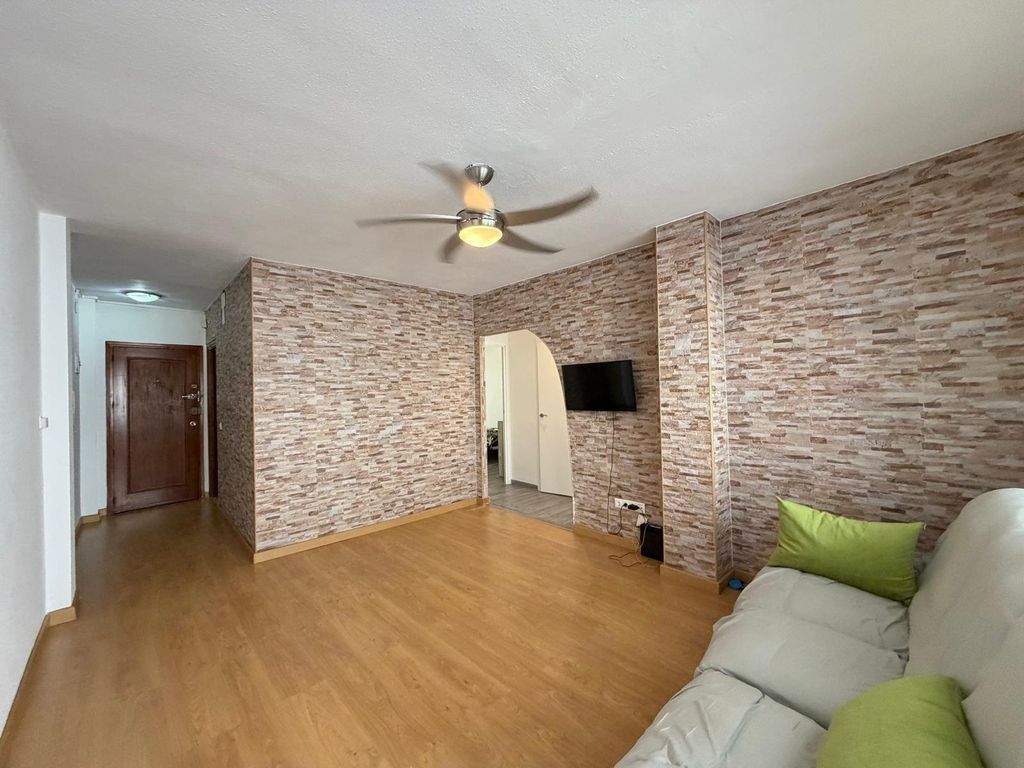 Property photo 1 of 50
