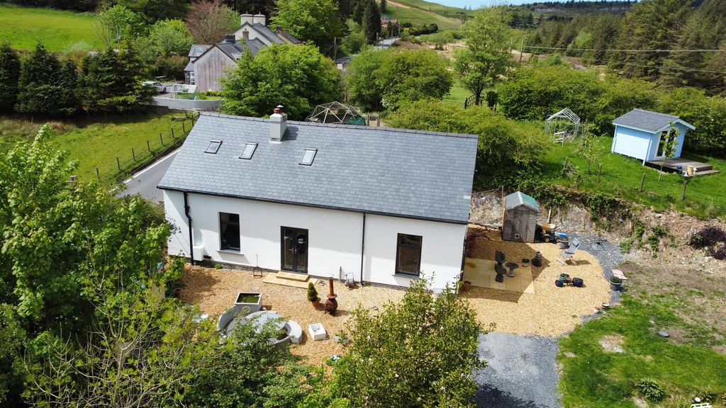 Property photo 2 of 35 Ysgoldy - House 1.Jpg